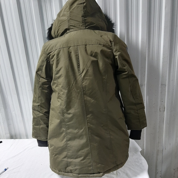 Ladies clothing - Picture 7 of 8